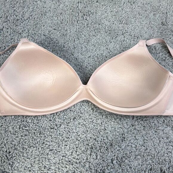 Victoria’s Secret Lined Semi Bra, Size 38C - Picture 3 of 5